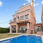 Feriehus Estilo Mediterranea Con Piscina, Jardin, Bbq Y Jacuzzi - Bel Air Real